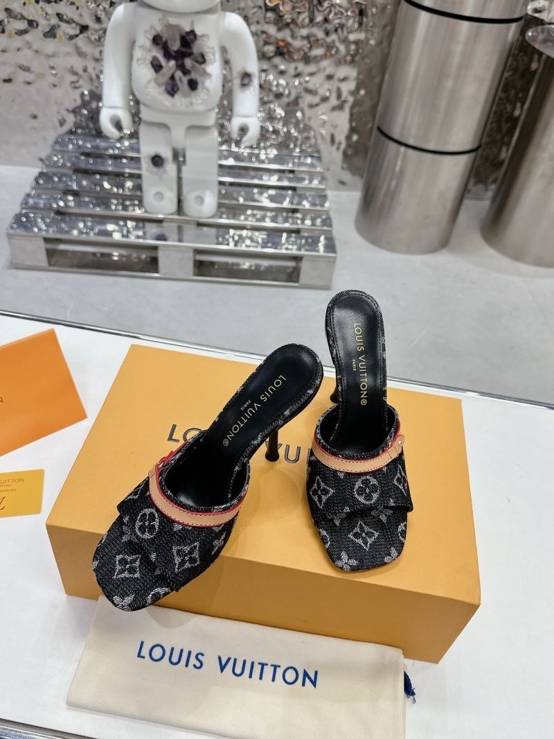 Louis Vuitton Slippers